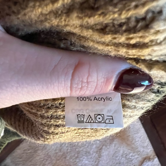 SHEIN Color Block Drop Shoulder Oversized Sweater - Picture 3 of 4